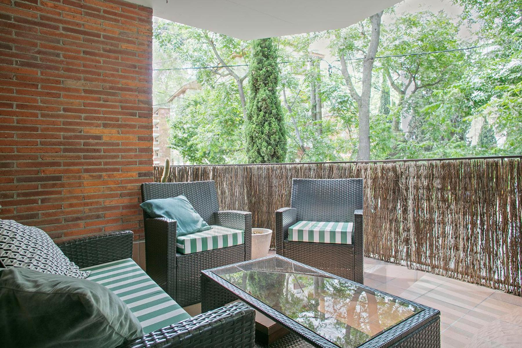 Апартаменты La Terraza De Sant Cugat Сант-Кугат-дель-Вальес Экстерьер фото